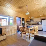 Semesterbostad With Infinity-pool By Interhome *