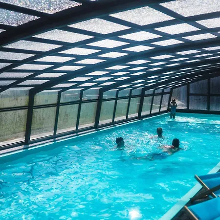 בית נופש Mit Infinity-pool By Interhome רוסינובו