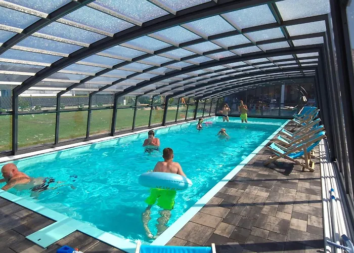 Mit Infinity-pool By Interhome רוסינובו