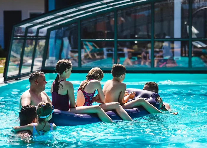 Mit Infinity-pool By Interhome בית נופש רוסינובו