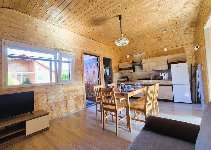 בית נופש Mit Infinity-pool By Interhome *