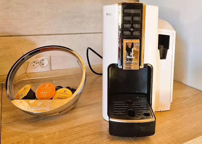 בית נופש Mit Infinity-pool By Interhome *